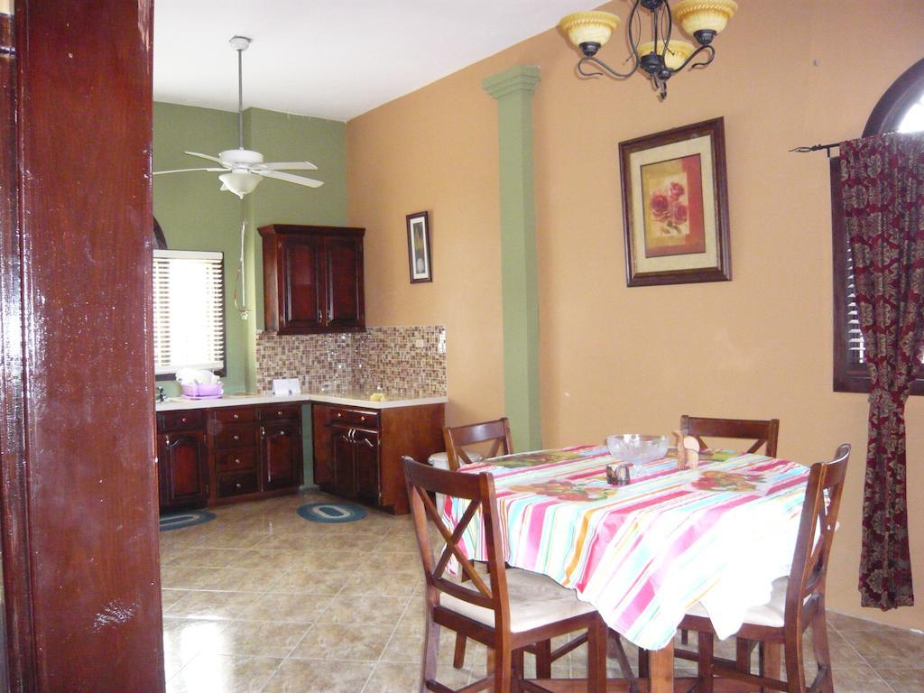 Eddies Tigress 2 Negril Rom bilde
